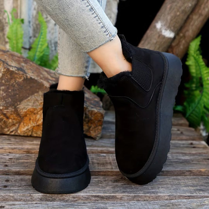 Vivian Cypress Winter Boots by Shoevelle