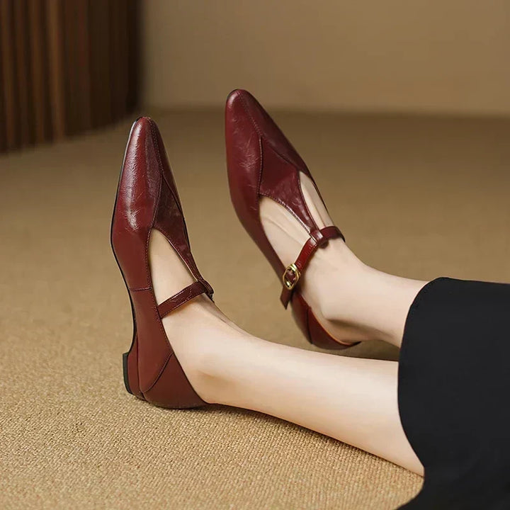 Linnea Summit Elegant Pumps by Shoevelle