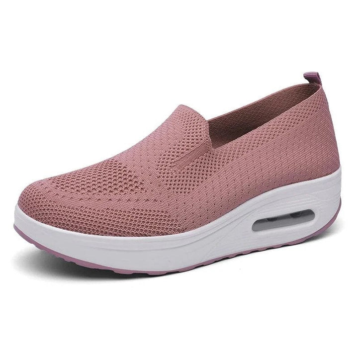 Callie Prairie Slip-On Sneakers – Pink
